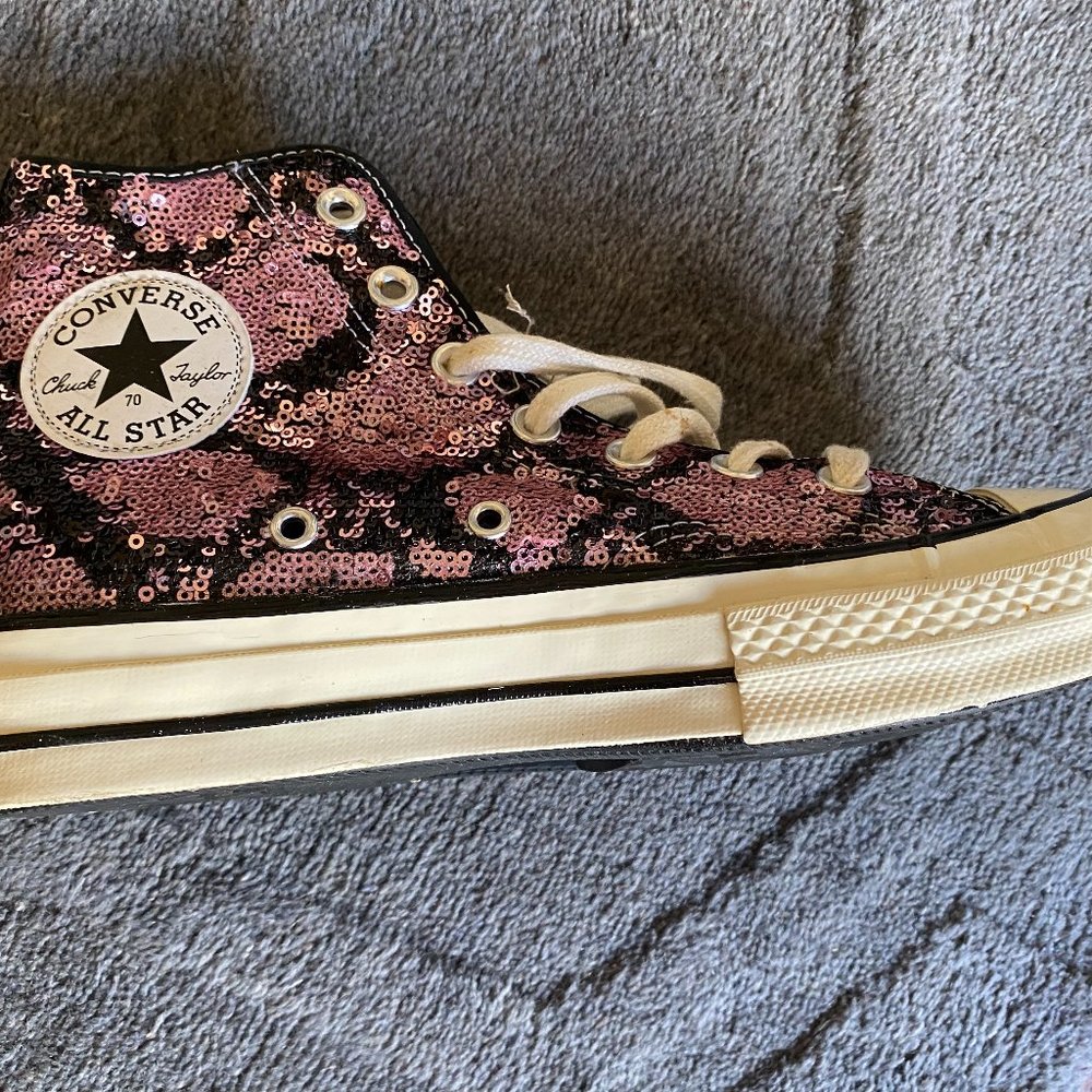 Converse High Tops Sequin, Size 8